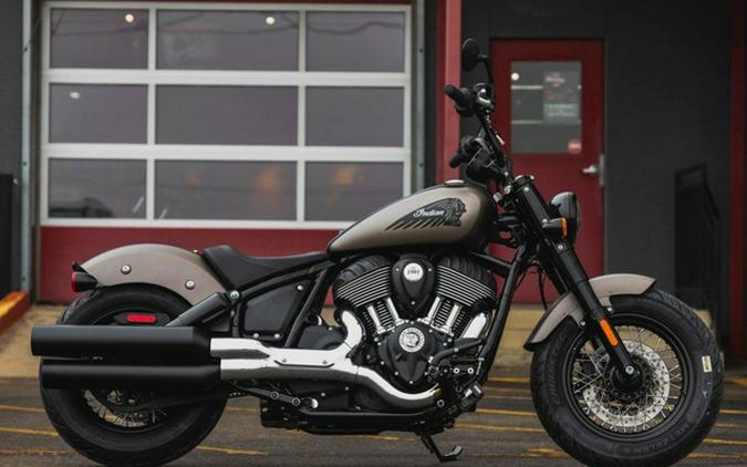 2025 Indian Chief Bobber Nara Bronze Smoke
