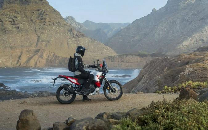 2026 Yamaha TÉNÉRÉ 700 WORLD RAID Raven