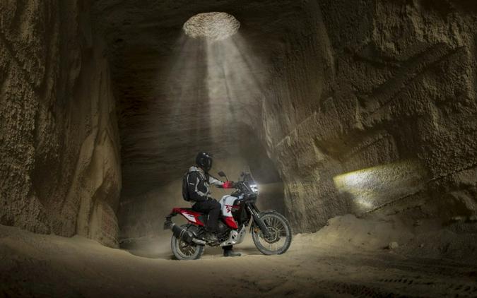 2026 Yamaha TÉNÉRÉ 700 WORLD RAID Raven