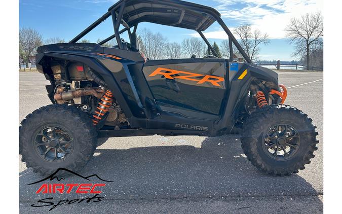 2024 Polaris Industries RZR XP 1000 ULTIMATE - M TITANIUM, O BLACK