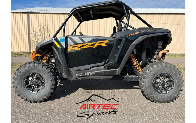 2024 Polaris Industries RZR XP 1000 ULTIMATE - M TITANIUM, O BLACK