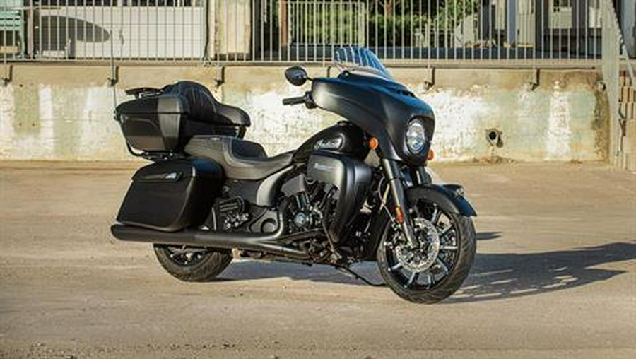 2023 Indian Motorcycle Roadmaster® Dark Horse®