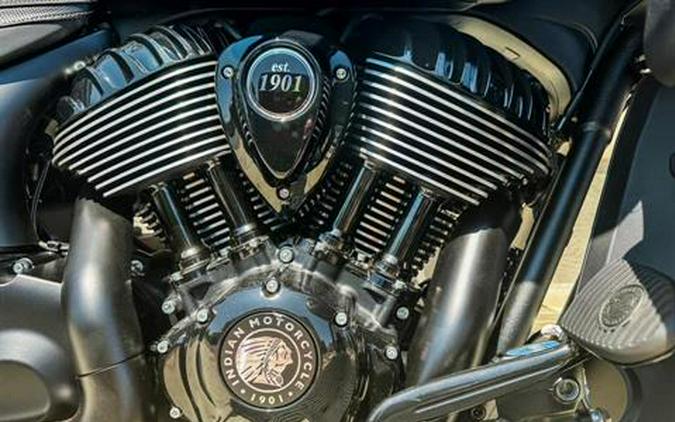 2023 Indian Motorcycle Roadmaster® Dark Horse®