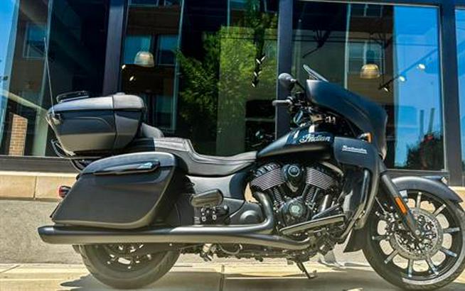 2023 Indian Motorcycle Roadmaster® Dark Horse®