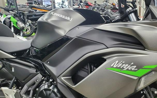 2024 Kawasaki Ninja 650 KRT Edition ABS