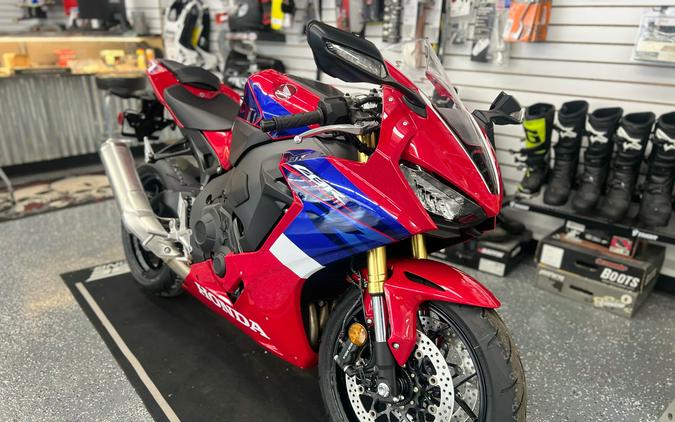 2024 Honda CBR1000RR