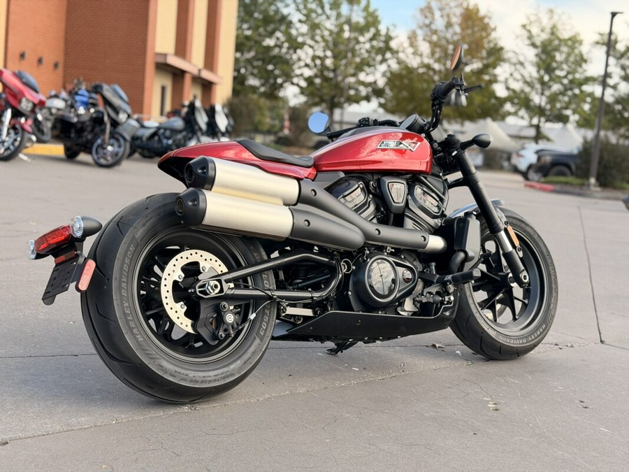 2025 Harley-Davidson® Sportster® S RH1250S Brilliant Red
