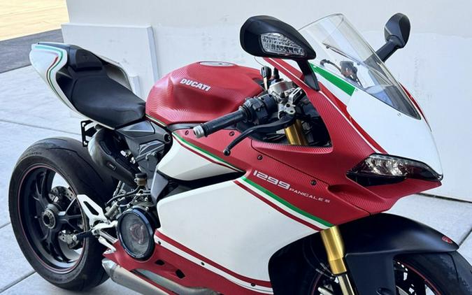 2015 Ducati Panigale 1299 S Red