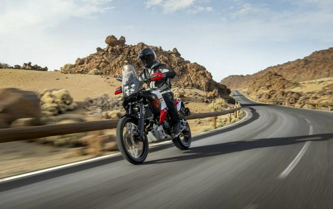 2026 Yamaha TÉNÉRÉ 700 WORLD RAID Intensity White