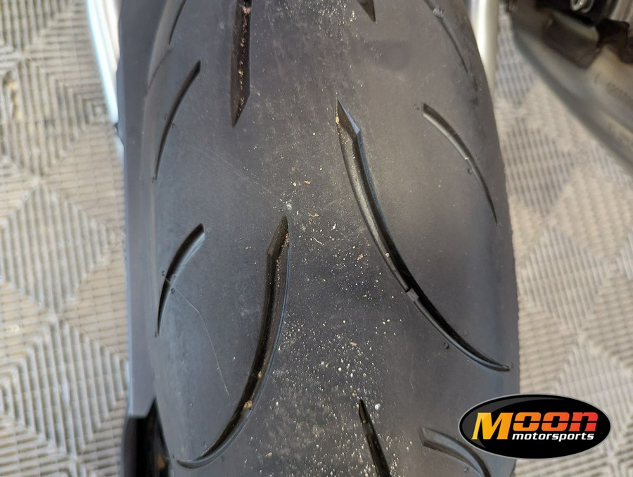 2023 Indian Motorcycle FTR R Carbon