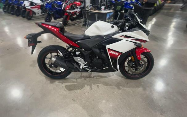 2016 Yamaha YZF R3