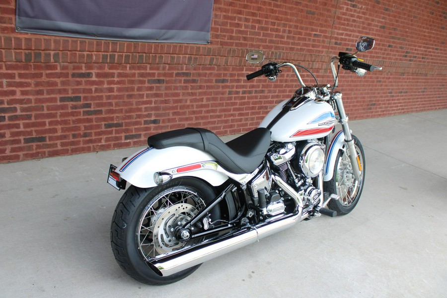 2026 Harley-Davidson® Super Glide® White Onyx Pearl