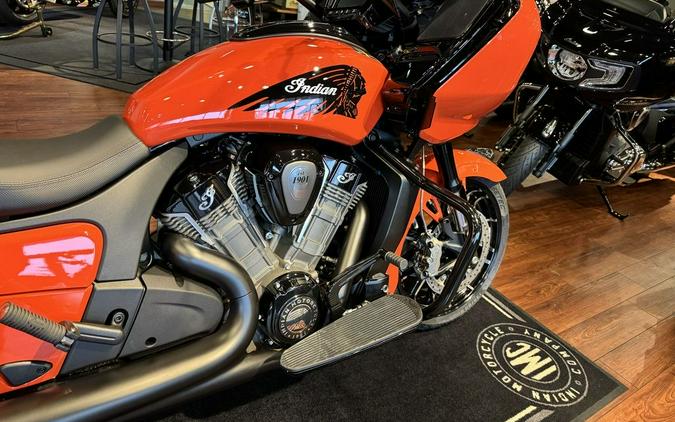 2024 Indian Motorcycle® Challenger® Dark Horse® Icon Sunset Orange