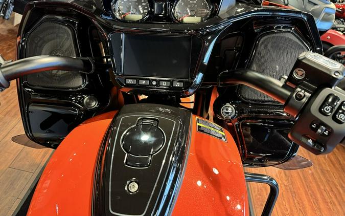 2024 Indian Motorcycle® Challenger® Dark Horse® Icon Sunset Orange