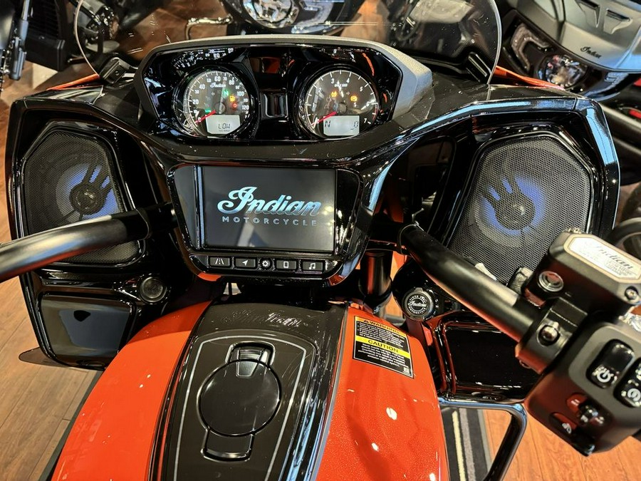 2024 Indian Motorcycle® Challenger® Dark Horse® Icon Sunset Orange