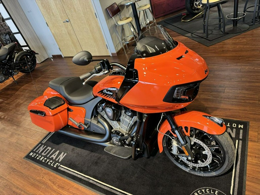 2024 Indian Motorcycle® Challenger® Dark Horse® Icon Sunset Orange