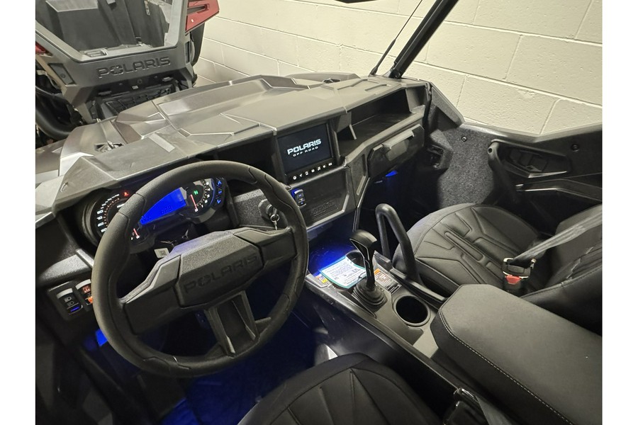 2026 Polaris GENERAL XP 4 1000 Ultimate - Super Graphite