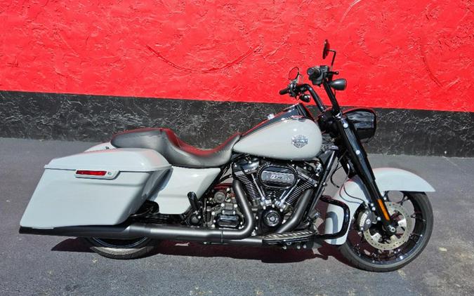 2025 Harley-Davidson Road King® Special