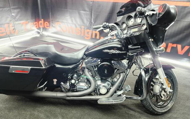 2009 Harley-Davidson® FLHX