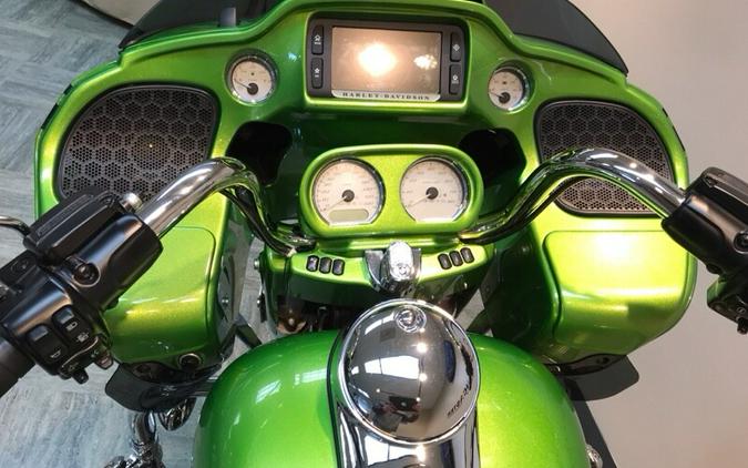 2018 Harley-Davidson Road Glide #Custom Green FLTRX