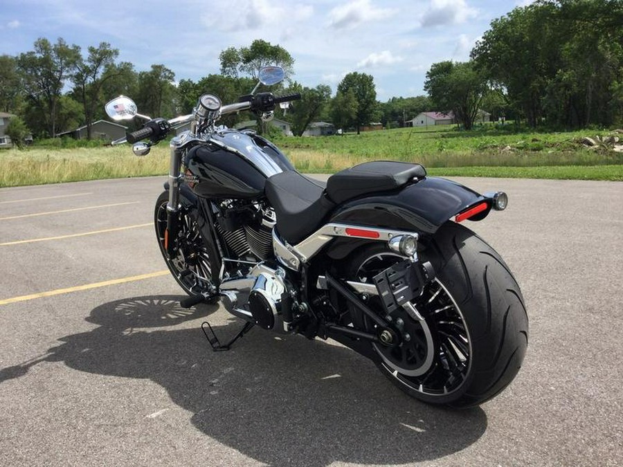 2025 Harley-Davidson® FXBR - Breakout®