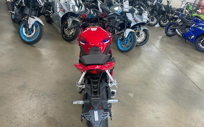 2026 Honda CBR650R E-Clutch