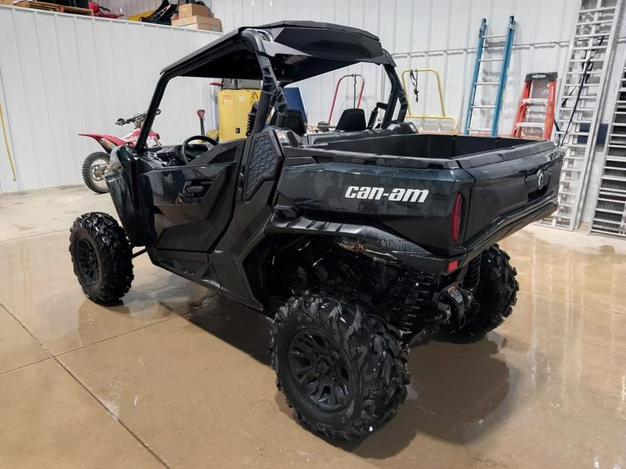 2024 Can-Am® Commander XT 1000R