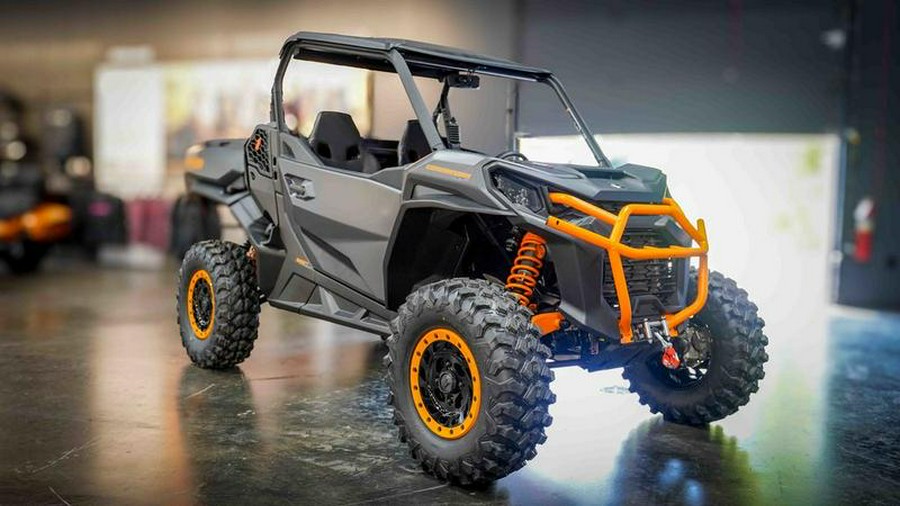 2025 Can-Am® Commander XT-P 1000R