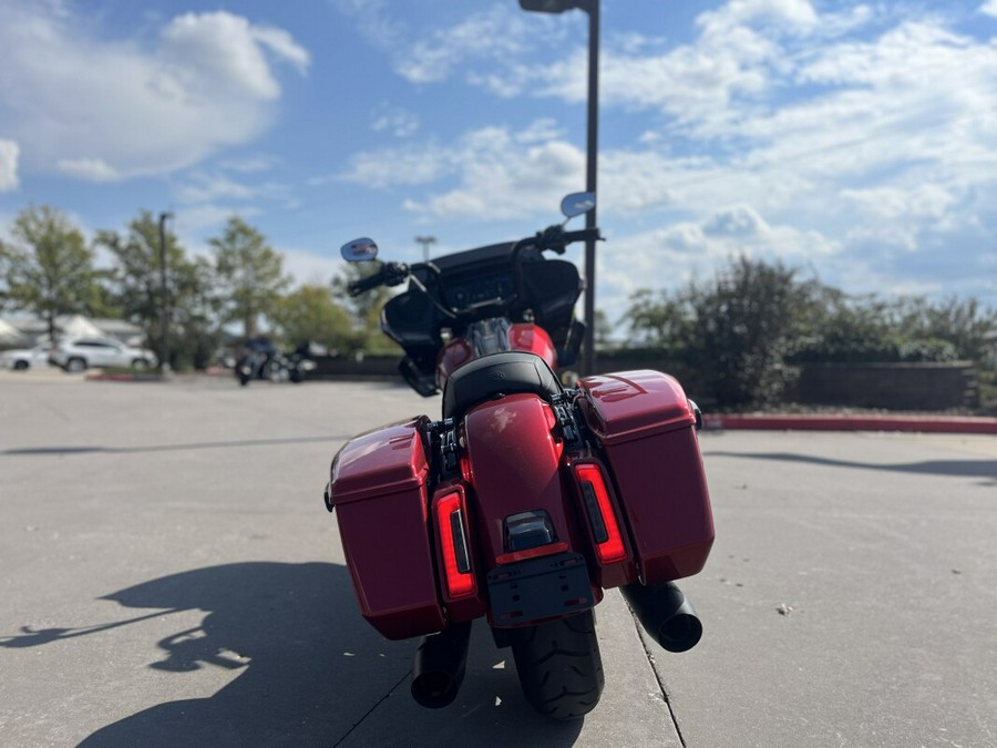 2025 Harley-Davidson® Road Glide® FLTRX Brilliant Red