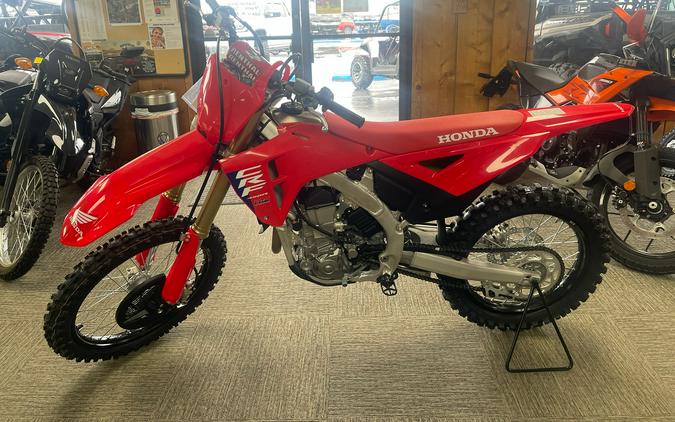 2025 Honda CRF450R Review [First Ride at Ironman Raceway]