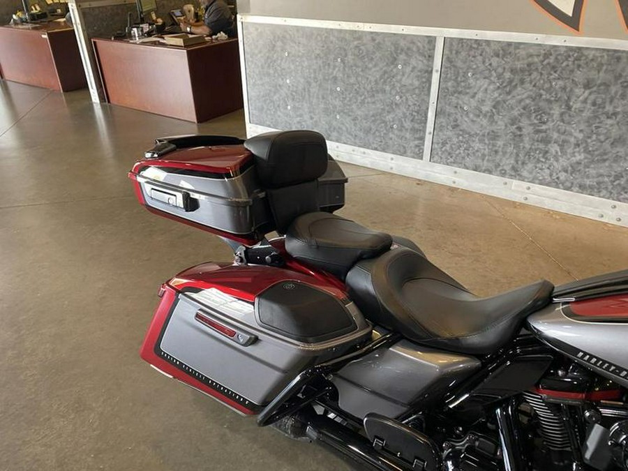 2019 Harley-Davidson® FLTRXSE - CVO™ Road Glide®