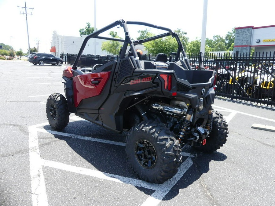 2024 Can-Am® Maverick Sport DPS 1000R