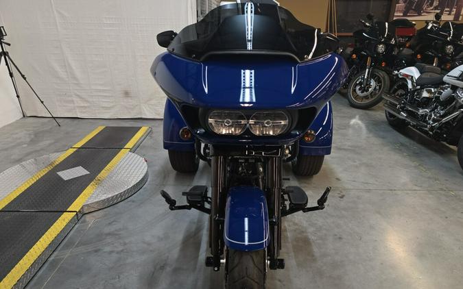 FLTRT 2023 Road Glide 3