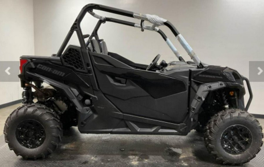 2026 Can-Am® Maverick Trail DPS 1000R