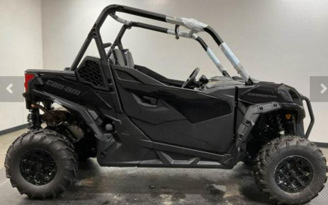 2026 Can-Am® Maverick Trail DPS 1000R