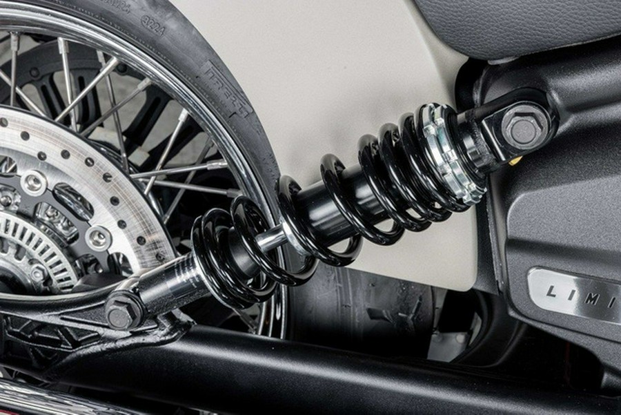 2025 Indian Scout Classic Limited Silver Quartz Smoke