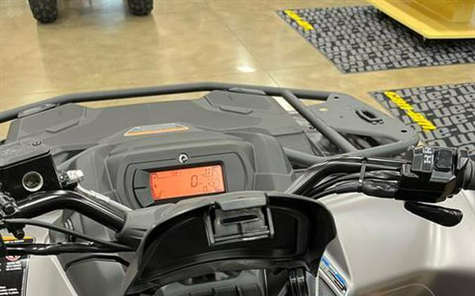 2024 Can-Am Outlander MAX XT 700