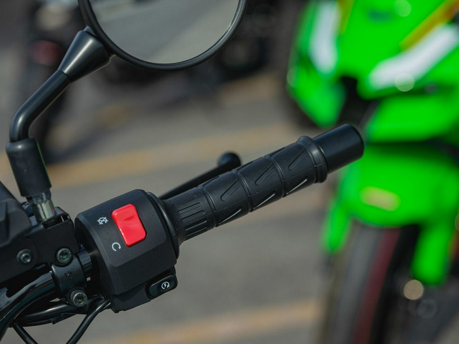 2025 Kawasaki Eliminator® SE ABS