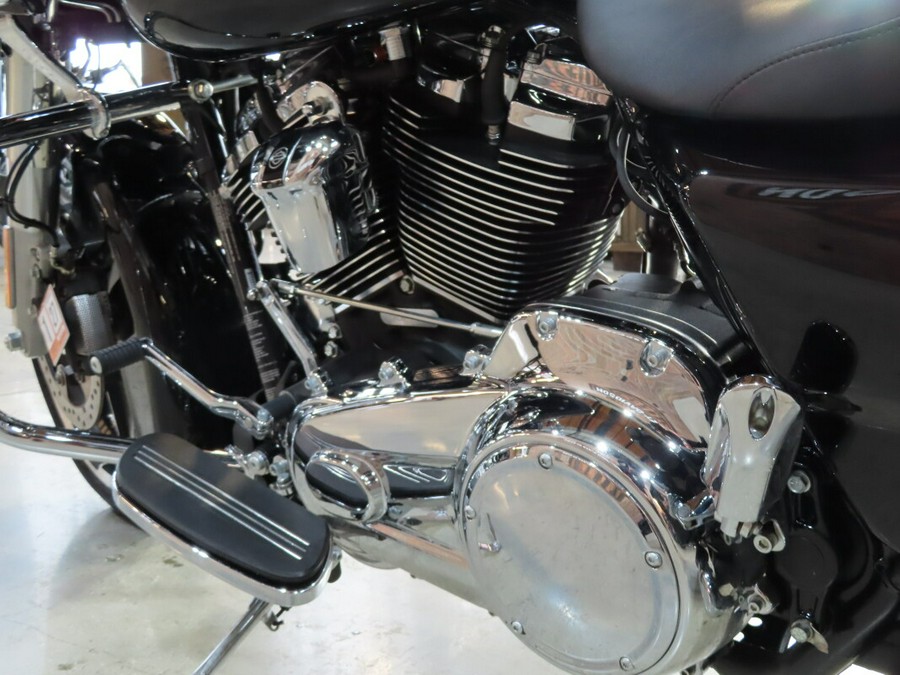 2022 Harley-Davidson® FLTRX Road Glide®