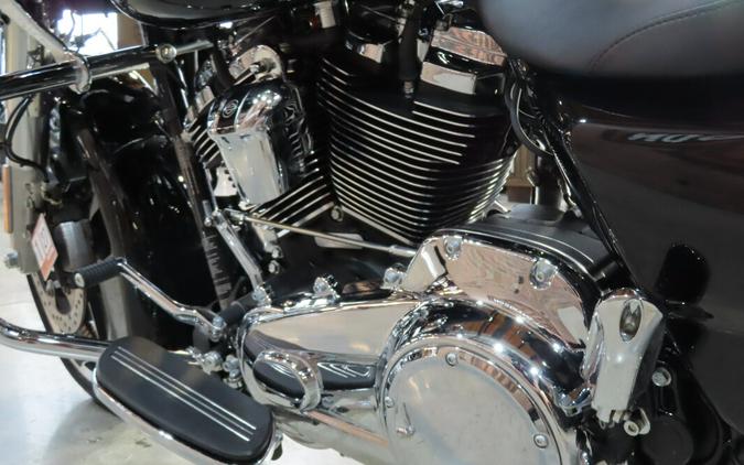 2022 Harley-Davidson® FLTRX Road Glide®