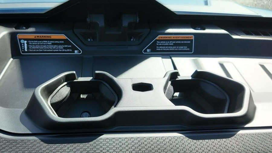 2026 Can-Am® Defender MAX XT CAB HD11 With 10.25 in.display