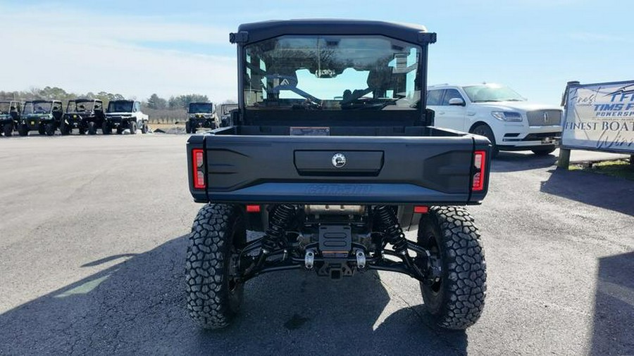 2026 Can-Am® Defender MAX XT CAB HD11 With 10.25 in.display