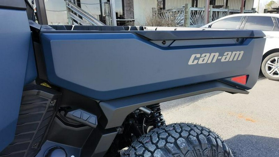 2026 Can-Am® Defender MAX XT CAB HD11 With 10.25 in.display