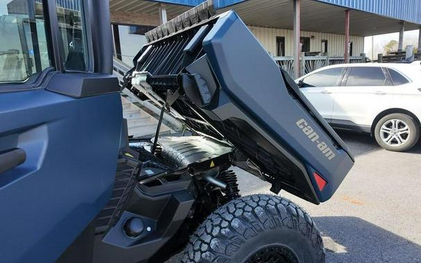 2026 Can-Am® Defender MAX XT CAB HD11 With 10.25 in.display