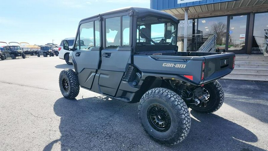 2026 Can-Am® Defender MAX XT CAB HD11 With 10.25 in.display