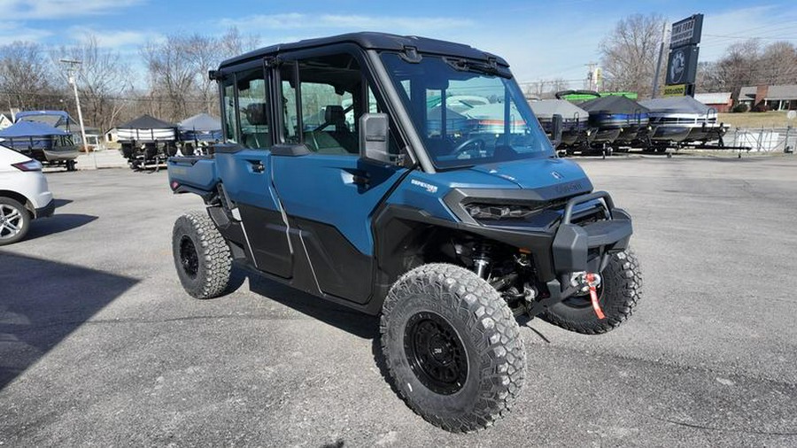 2026 Can-Am® Defender MAX XT CAB HD11 With 10.25 in.display