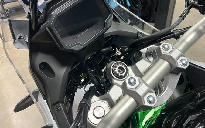 2026 Kawasaki KLE500 SE ABS