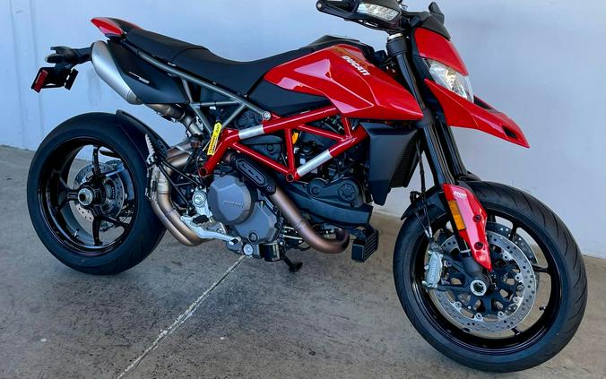 2024 Ducati HYPERMOTARD 950