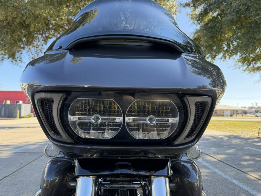 FLTRT 2023 Road Glide® 3
