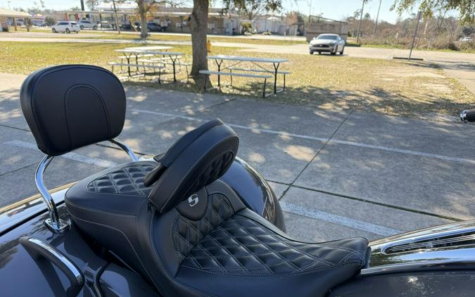 FLTRT 2023 Road Glide® 3